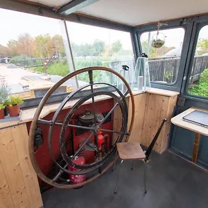 Bateau-hôtel Peniche Coeur De Citadelle Terrasse 24h24h Access Lille
